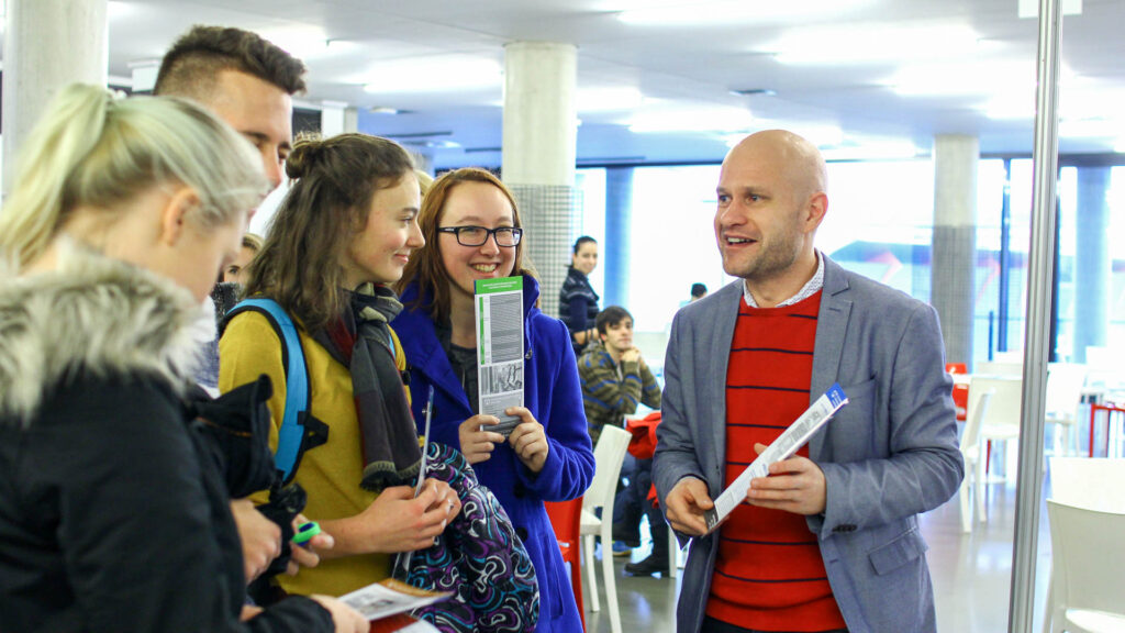 Den otevřených dveří