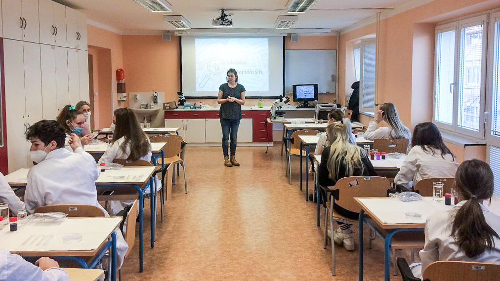 Projektové dny pro střední školy 2022 (FZS)